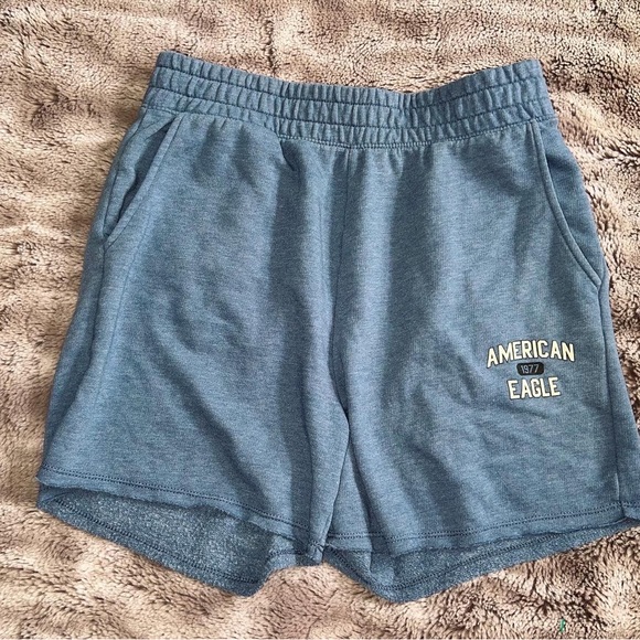 AMERICAN EAGLE Shorts Size S - Picture 1 of 3